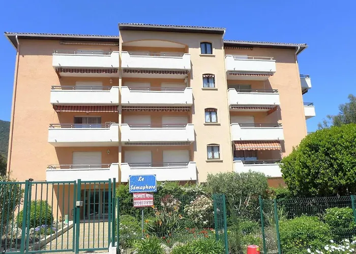 Daire Semaphore-2 By Interhome Cavalaire-sur-Mer